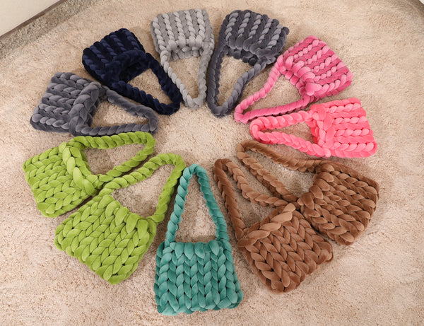 35 Colors Chunky Yarn Velvet Handmade Bag(Size: 28*20*20cm)